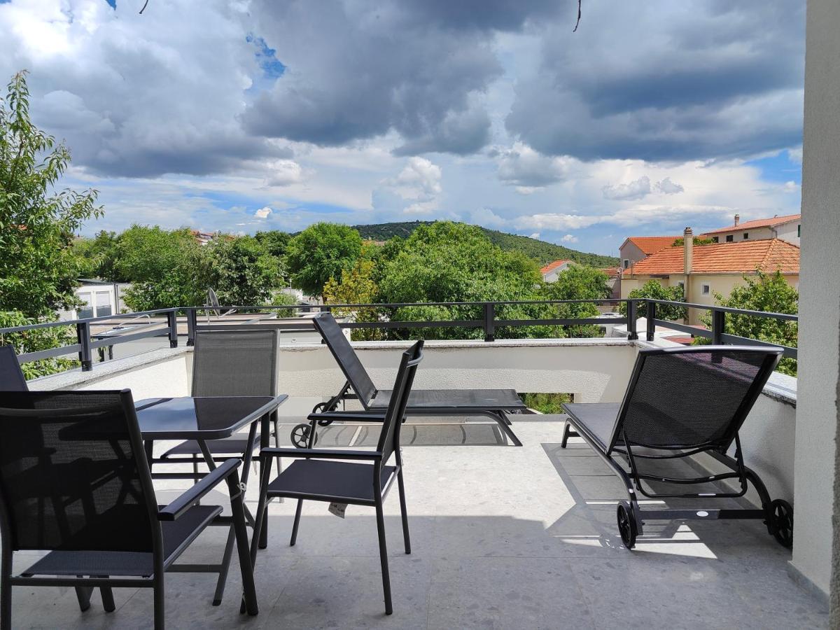 Apartments Grape Pirovac Ngoại thất bức ảnh