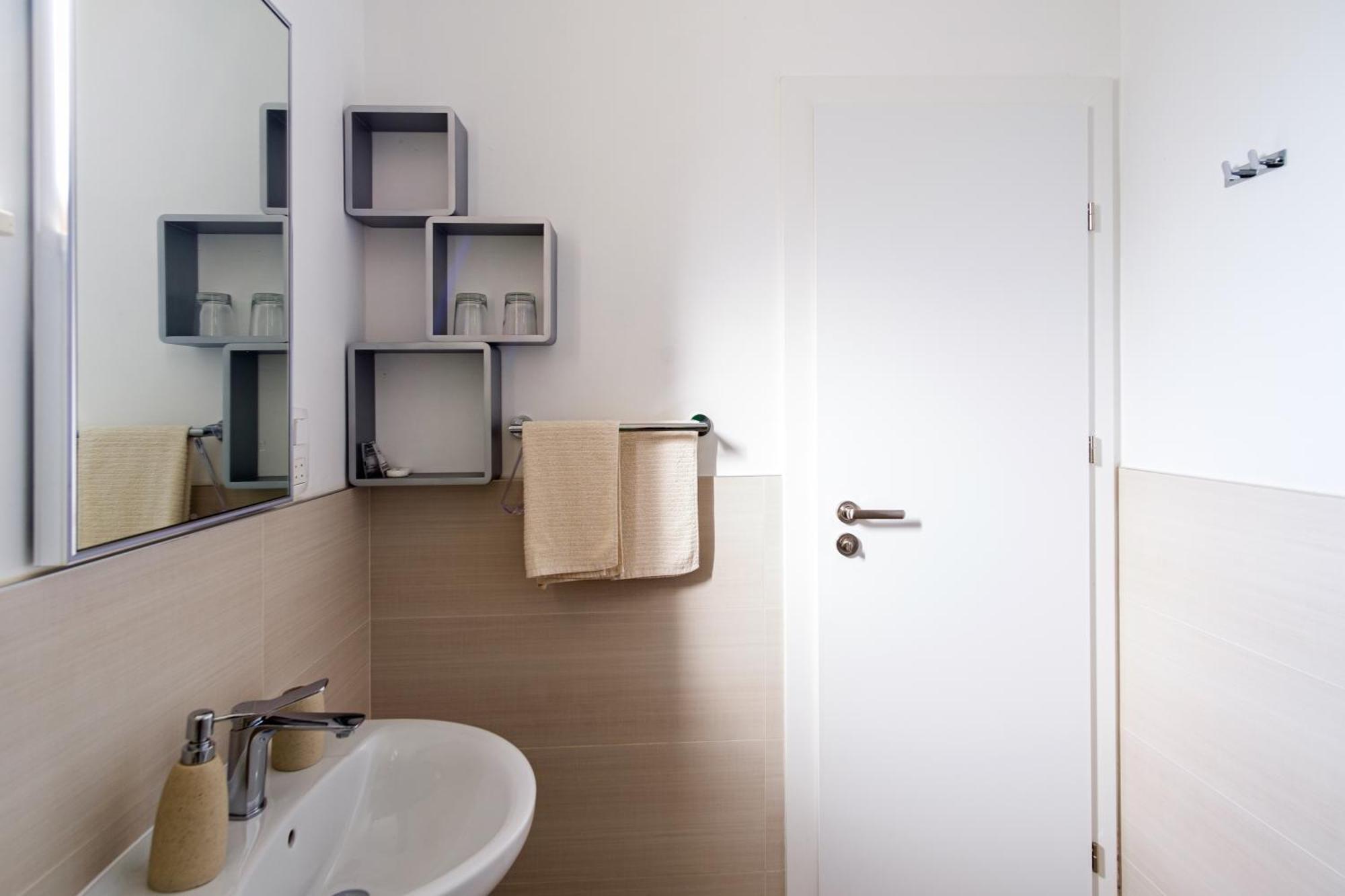 Apartments Grape Pirovac Ngoại thất bức ảnh