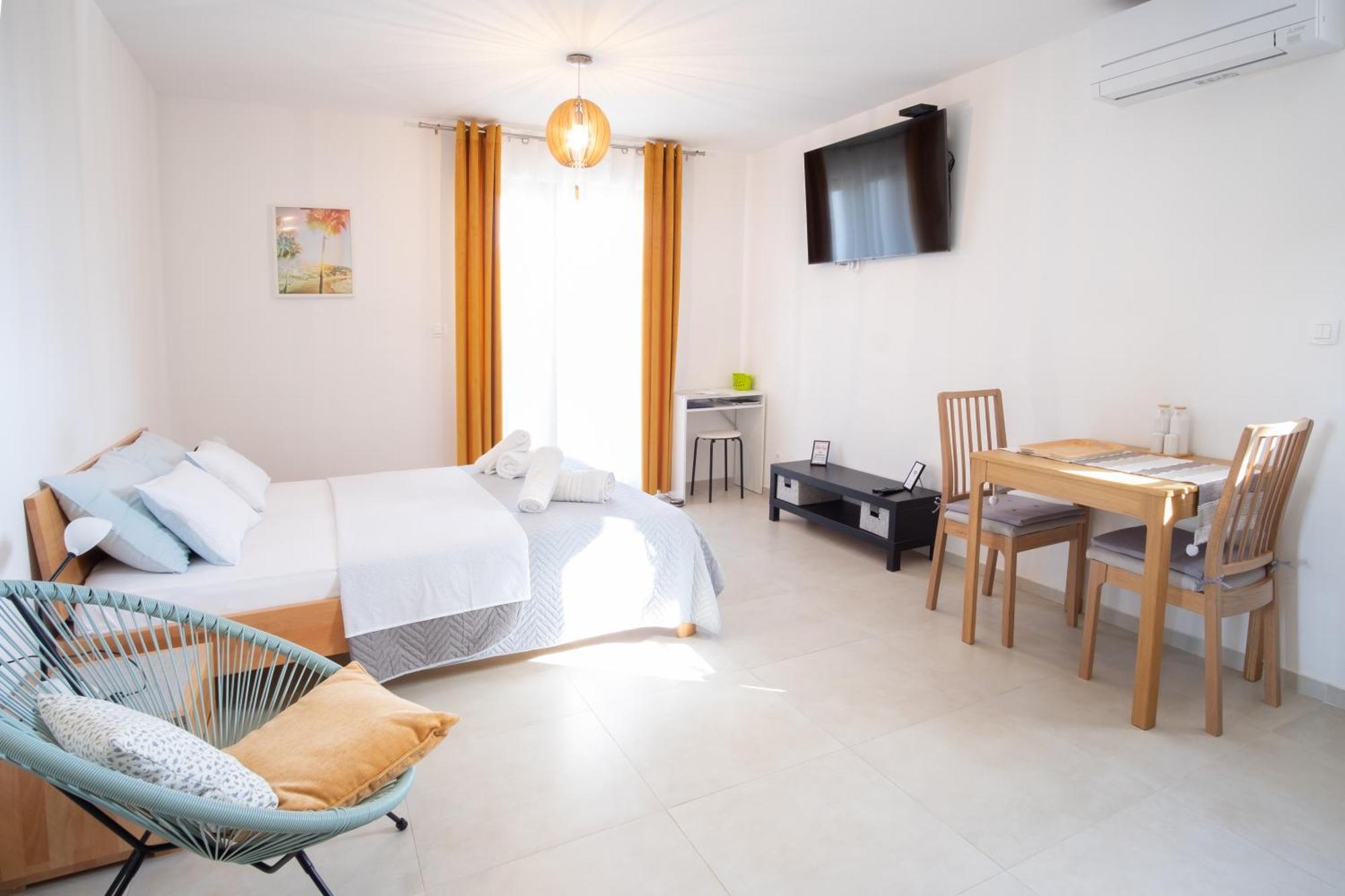 Apartments Grape Pirovac Ngoại thất bức ảnh