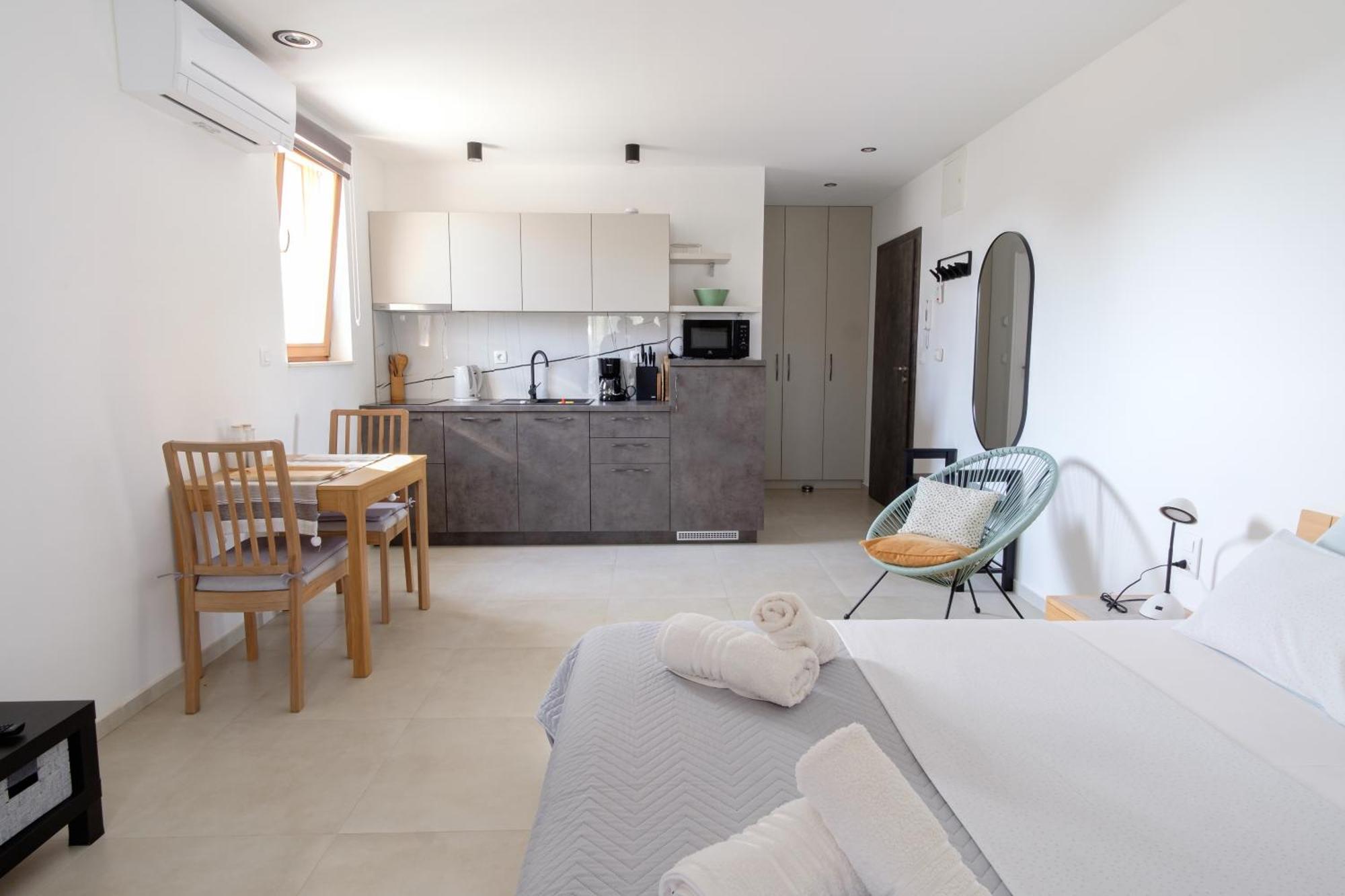 Apartments Grape Pirovac Ngoại thất bức ảnh